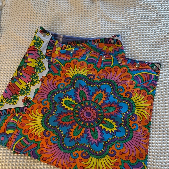 Vibrant Multicolor Women's Mini Skirt - Picture 1 of 2